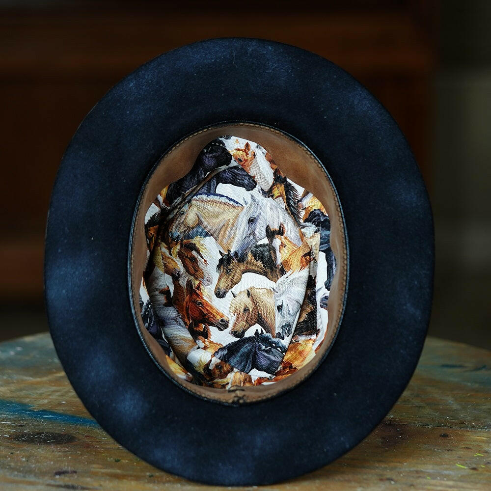 Royal - 11.11hats