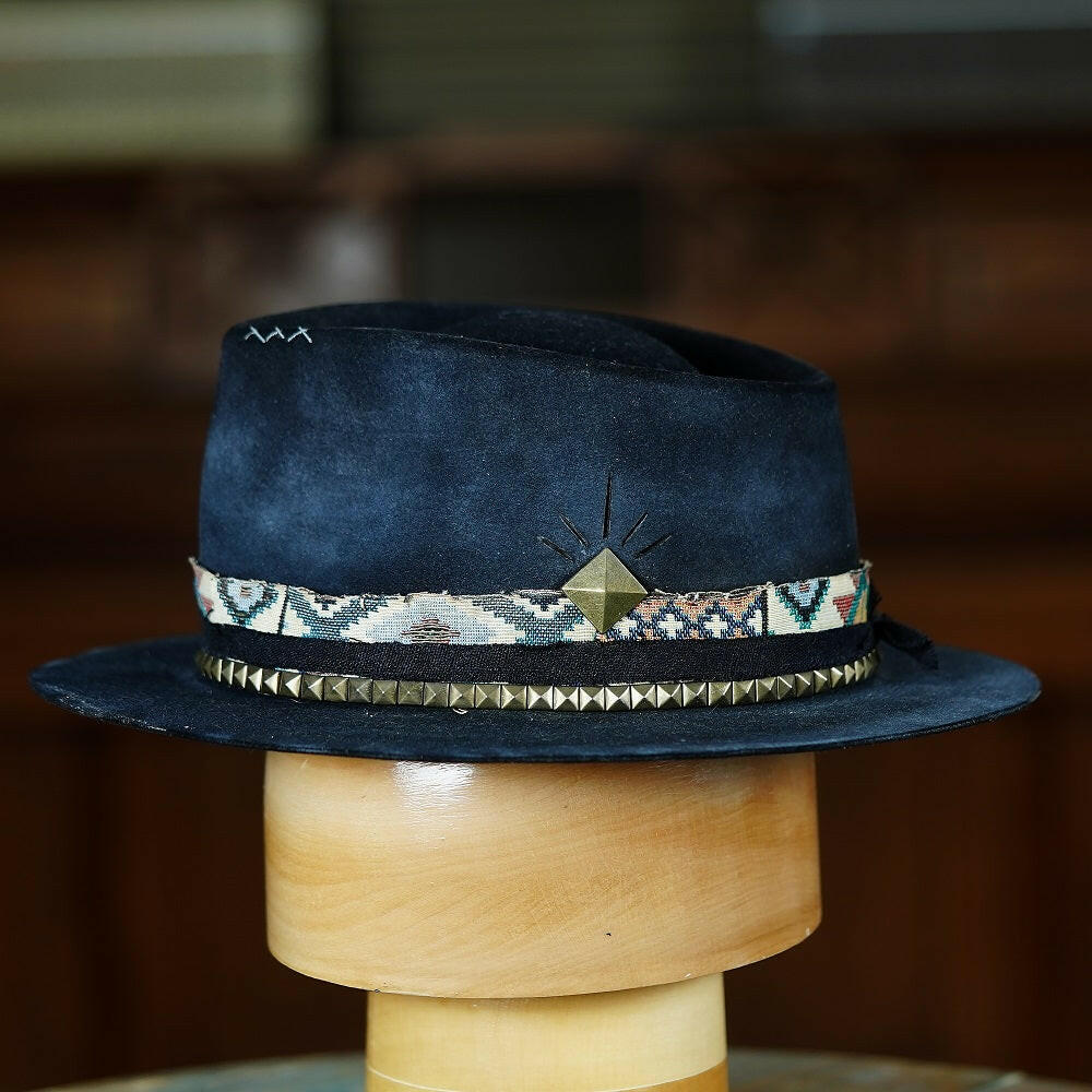 Royal - 11.11hats