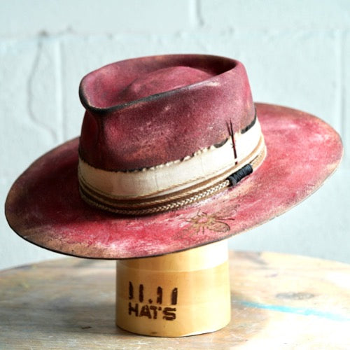 PINO BEE HAT