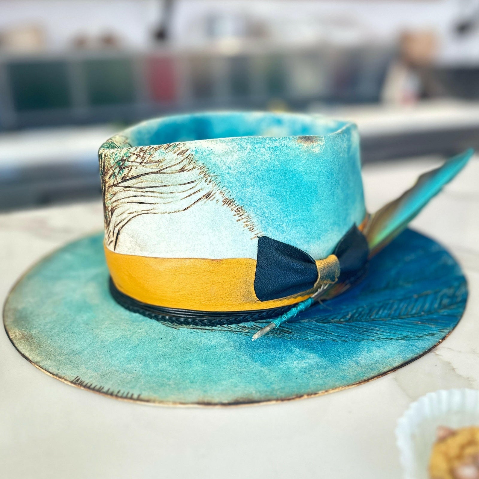 Blue macaw - 11.11hats