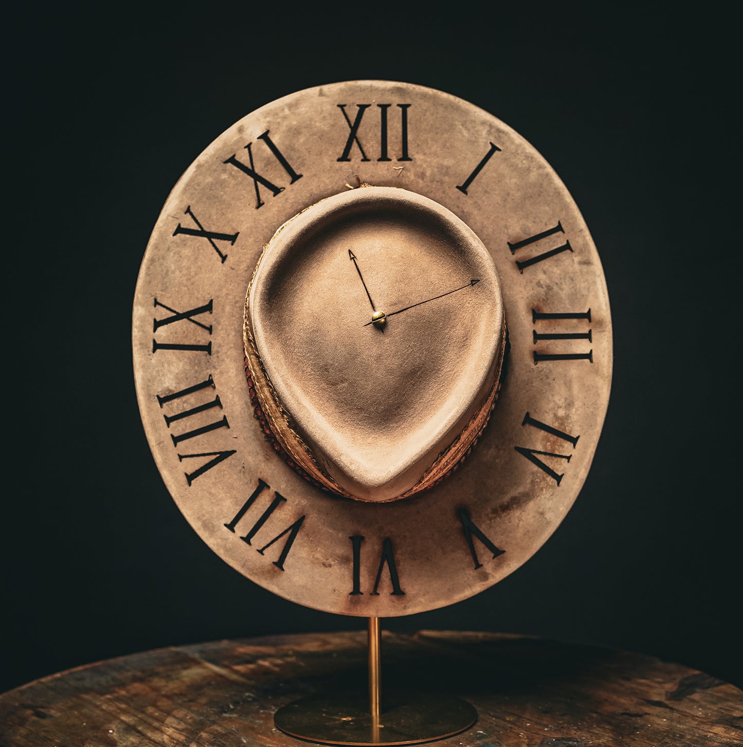 11:11 SOMBRERO DE RELOJ 