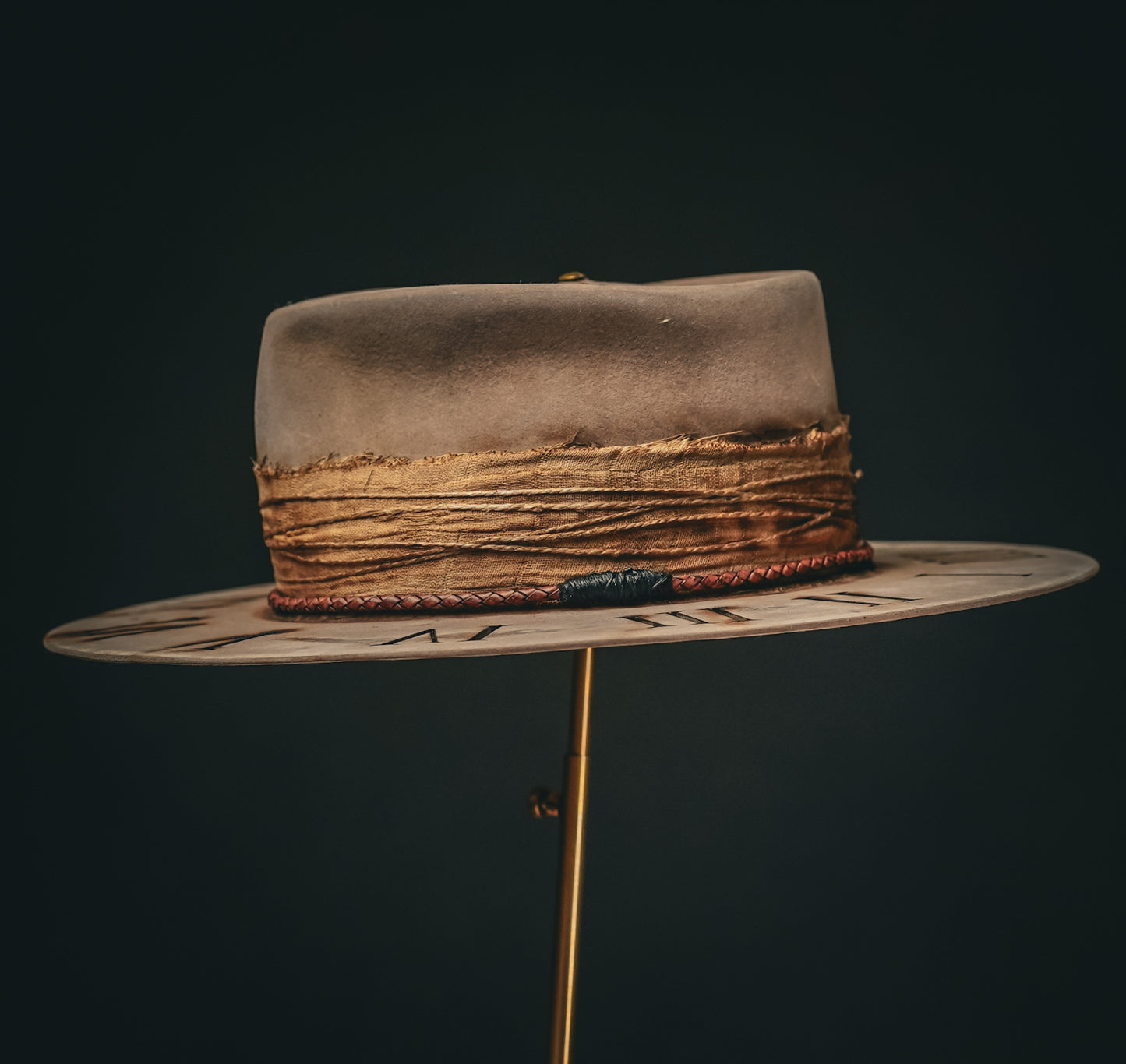 11:11 SOMBRERO DE RELOJ 