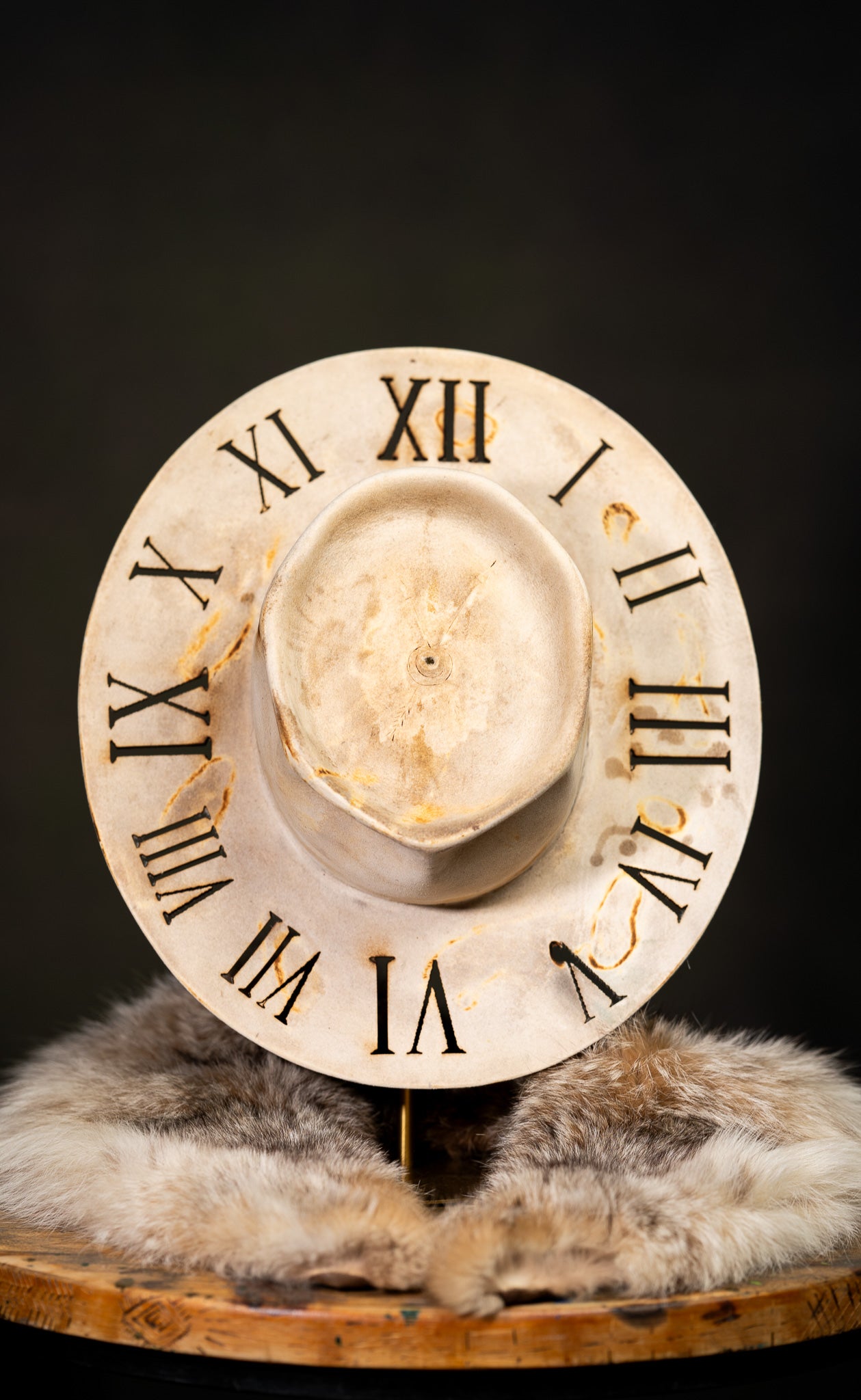 11:11 CHAPEAU D'HORLOGE 