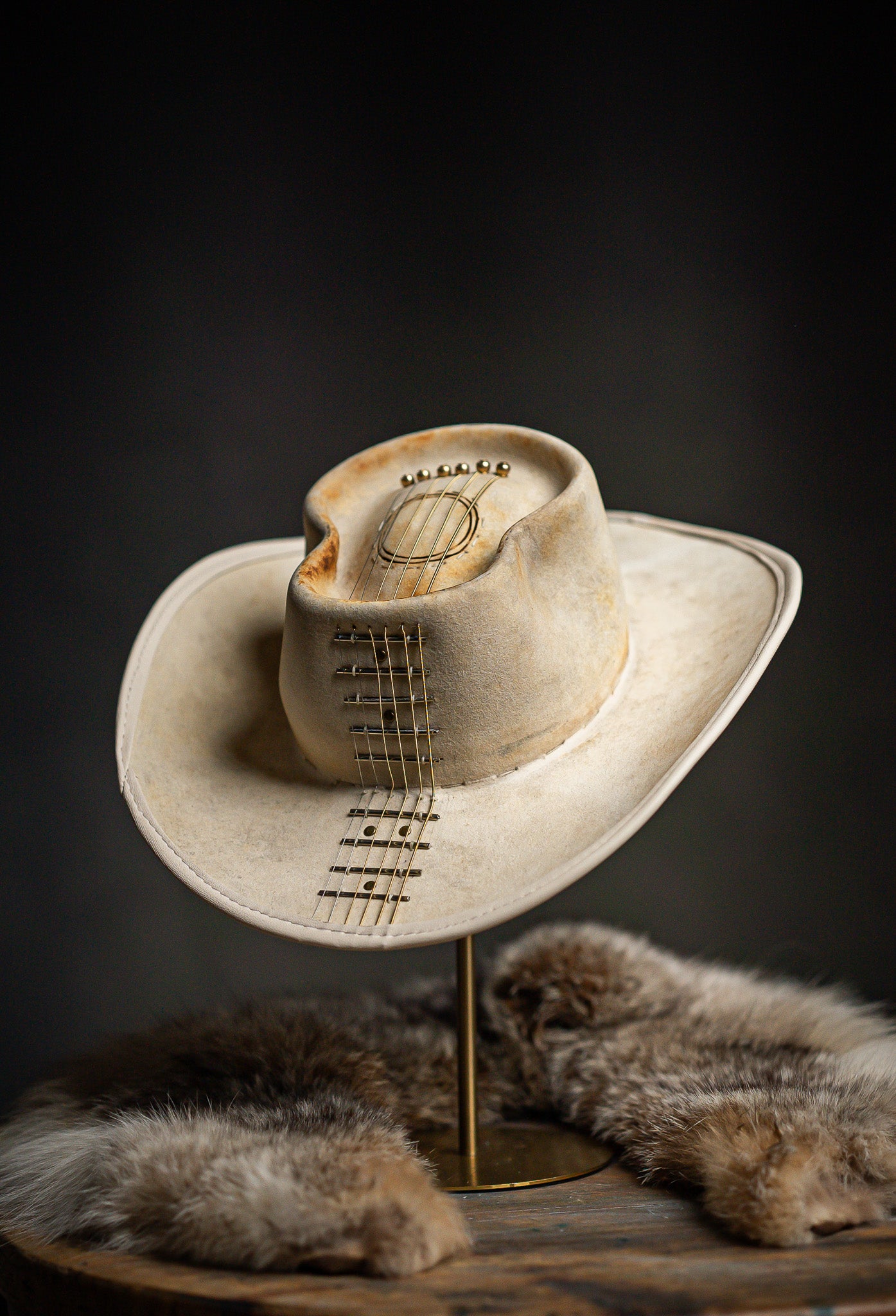 11:11 SOMBRERO DE RELOJ 